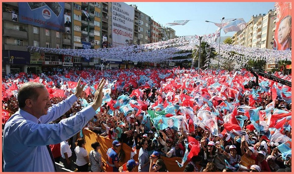 Cumhurbakan aday Babakan Recep Tayyip Erdoan, seim almalar kapsamnda Kahramanmara Mftlk Meydan'nda dzenlenen mitingde halka seslendi.